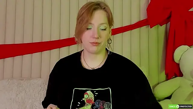 Snapshot of RachelCart chatting on April 24, 3:20 am RachelCart online show from April 24, 3:20 am