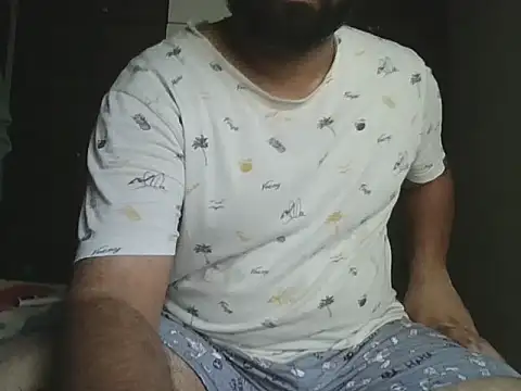 Snapshot of ROCKY15272a chatting on June 29, 9:04 am ROCKY15272a online show from June 29, 9:04 am