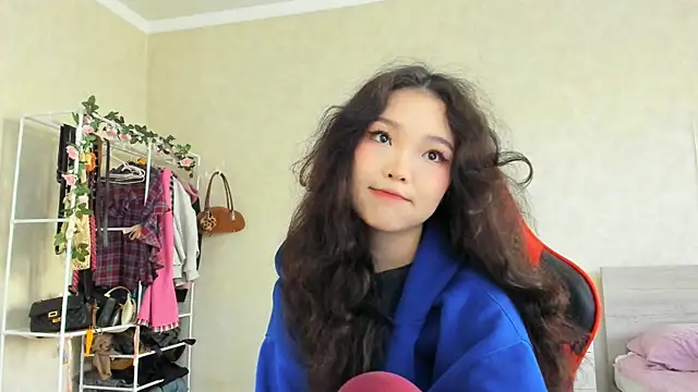 Snapshot of wastforu chatting on November 11, 8:36 am wastforu online show from November 11, 8:36 am