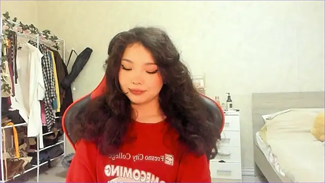 wastforu online show from February 12, 9:37 am