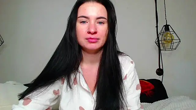 Snapshot of KristinSquirt chatting on March 14, 9:03 am KristinSquirt online show from March 14, 9:03 am