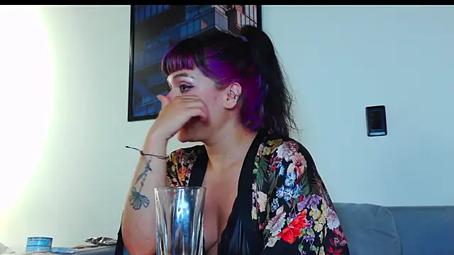 purple em69 online show from July 26, 5:04 am