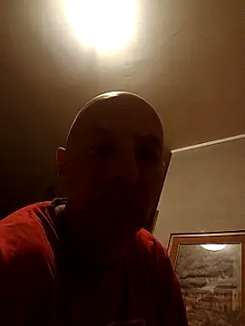 Snapshot of tinybear79 chatting on May 25, 8:26 pm tinybear79 online show from May 25, 8:26 pm