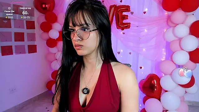 katherin smith  online show from February 15, 1:02 am