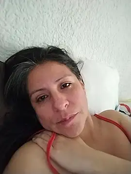 Snapshot of LucifernandaSw chatting on January 10, 12:58 pm LucifernandaSw online show from January 10, 12:58 pm