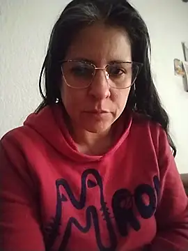 Snapshot of LucifernandaSw chatting on January 30, 7:04 pm LucifernandaSw online show from January 30, 7:04 pm