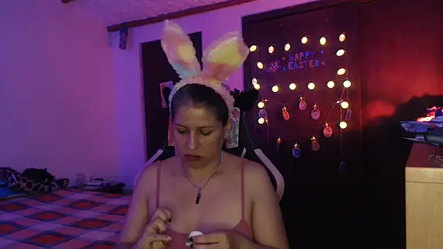 LucifernandaSw online show from March 31, 8:15 am