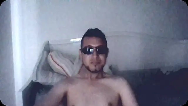 Snapshot of Yeye25199 chatting on February 12, 11:09 pm Yeye25199 online show from February 12, 11:09 pm