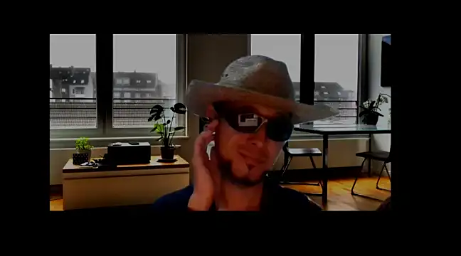 Snapshot of Yeye25199 chatting on February 14, 11:53 am Yeye25199 online show from February 14, 11:53 am