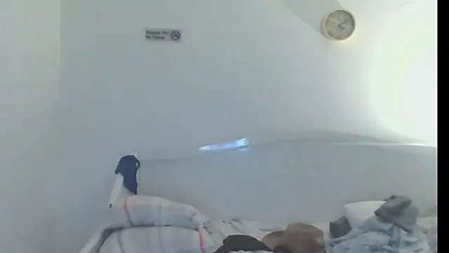 Snapshot of Yeye25199 chatting on February 22, 11:13 am Yeye25199 online show from February 22, 11:13 am