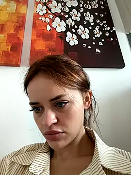 Snapshot of AngelinaTeller chatting on November 2, 1:08 am AngelinaTeller online show from November 2, 1:08 am