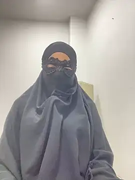 Snapshot of Hijabi_HotGirls chatting on February 22, 7:45 am Hijabi HotGirls online show from February 22, 7:45 am