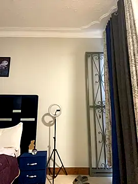 Dellah26 online show from October 26, 8:09 am