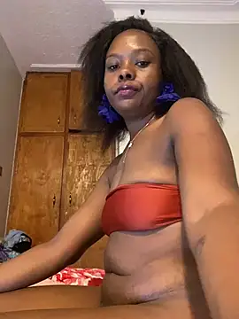 Snapshot of Dellah26 chatting on May 3, 2:50 am Dellah26 online show from May 3, 2:50 am