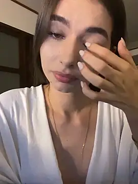 Snapshot of Coralinee_01 chatting on May 20, 11:55 pm Coralinee 01 online show from May 20, 11:55 pm