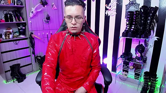 Snapshot of daven56 chatting on March 13, 1:29 pm daven56 online show from March 13, 1:29 pm