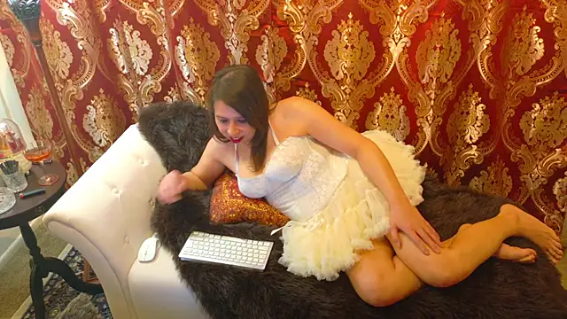 Lily Leigh1 online show from February 27, 2:54 pm