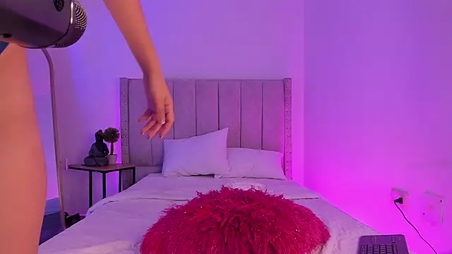 Snapshot of SakuraKato chatting on February 27, 5:04 pm SakuraKato online show from February 27, 5:04 pm