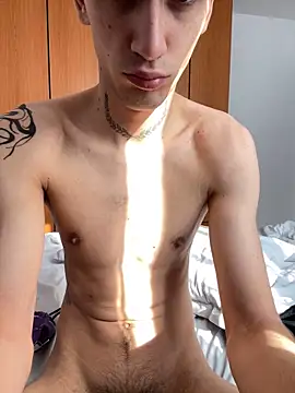 Snapshot of EdenNate1 chatting on February 20, 8:28 am EdenNate1 online show from February 20, 8:28 am