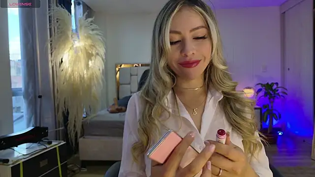 Ammy Castro online show from October 24, 9:33 pm