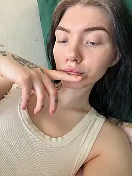 Lisaaa Alisa online show from March 1, 8:38 am