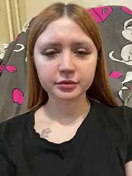 oliviiaa online show from March 30, 11:22 am