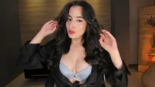 DominiqueVega online show from January 13, 8:37 pm