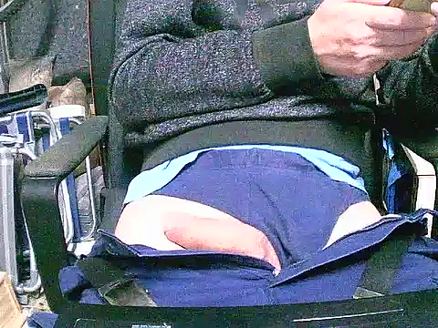 dar12173 online show from April 4, 10:13 am