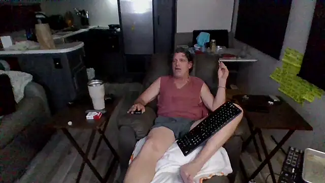 lateniter online show from February 10, 5:00 am