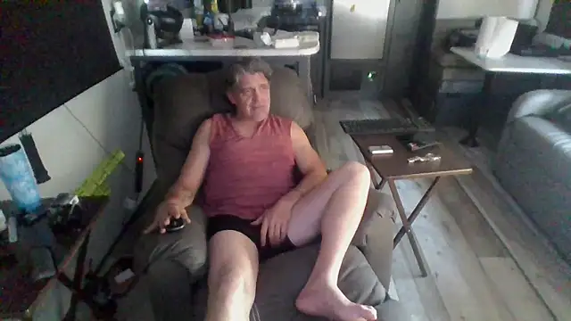 lateniter online show from March 1, 11:18 pm