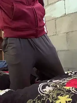 Snapshot of jordirey chatting on March 9, 3:38 pm jordirey online show from March 9, 3:38 pm