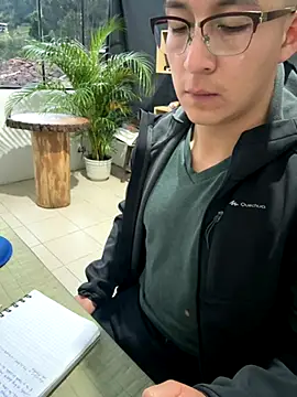 Snapshot of 97banana chatting on September 17, 10:55 pm 97banana online show from September 17, 10:55 pm