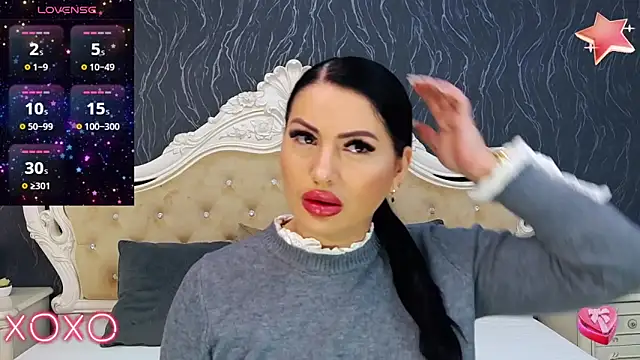 Snapshot of Lauren_Saint chatting on February 6, 8:50 am Lauren Saint online show from February 6, 8:50 am