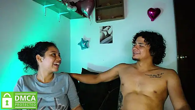 Snapshot of Mr_MrsCurie chatting on January 30, 2:49 am Mr MrsCurie online show from January 30, 2:49 am