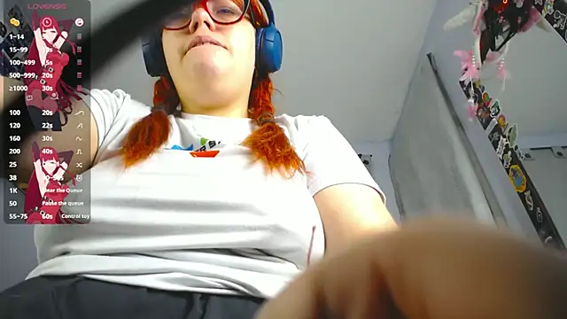 lucie nicolls online show from March 7, 11:27 pm