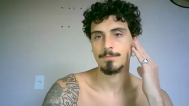 milkoffe online show from December 1, 6:08 pm