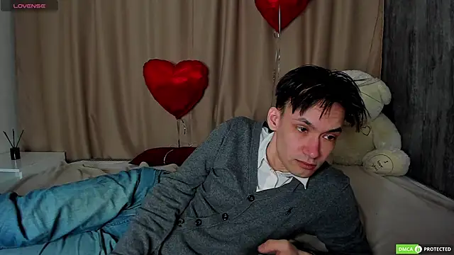Snapshot of CalvinOwens chatting on February 20, 7:12 am CalvinOwens online show from February 20, 7:12 am
