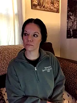 SidneyRaee online show from October 9, 3:54 pm