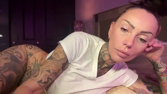 Snapshot of KadaLove69 chatting on December 12, 9:58 pm KadaLove69 online show from December 12, 9:58 pm