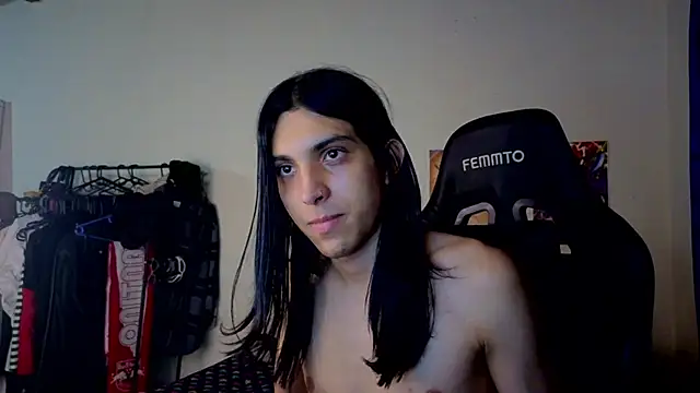 angelitofemboy online show from October 27, 1:09 am