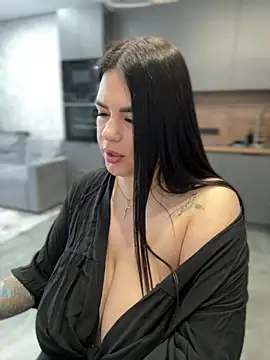 HugeBoobs- online show from March 8, 6:54 am