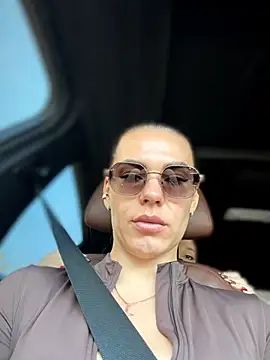 HugeBoobs- online show from August 1, 8:57 am