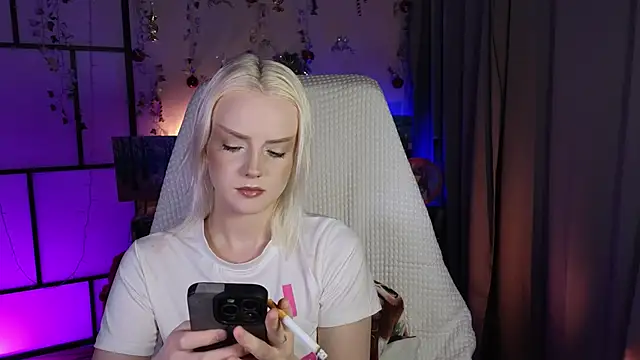 ImBonBon online show from April 12, 12:15 am