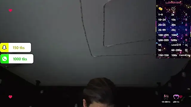 Snapshot of Sexy_Mama-69 chatting on February 27, 4:10 pm Sexy Mama-69 online show from February 27, 4:10 pm