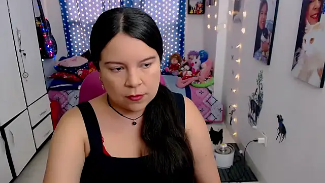 claryssa  online show from January 11, 6:12 pm