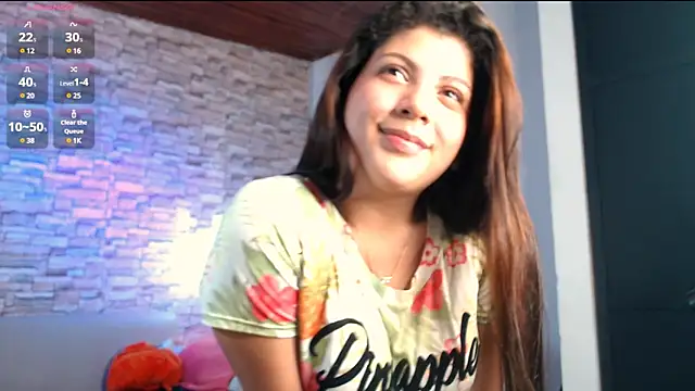 Snapshot of Luci_Amore chatting on January 8, 6:20 am Luci Amore online show from January 8, 6:20 am