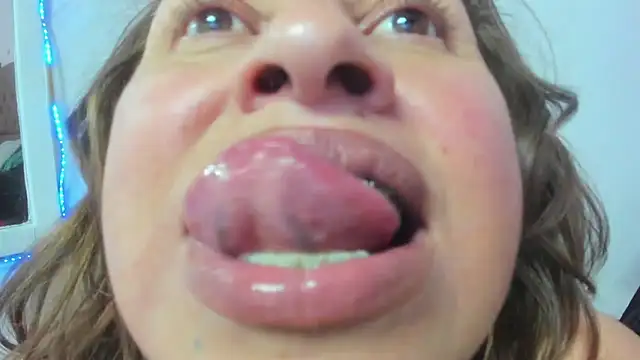 SheraHadee online show from October 26, 6:25 pm