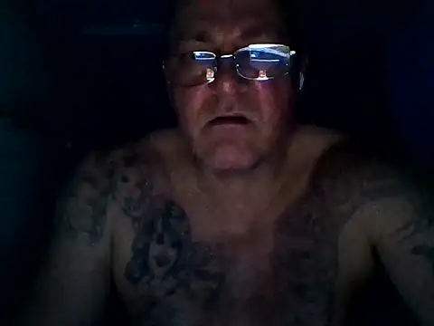 Snapshot of Kocio19688 chatting on October 12, 12:42 am Kocio19688 online show from October 12, 12:42 am