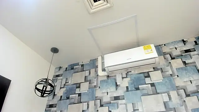 angel dthroatt online show from February 10, 12:09 pm