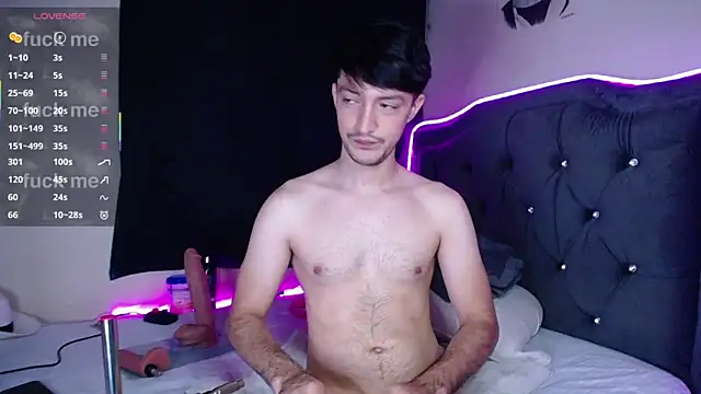 henry diiaz online show from October 30, 8:38 am